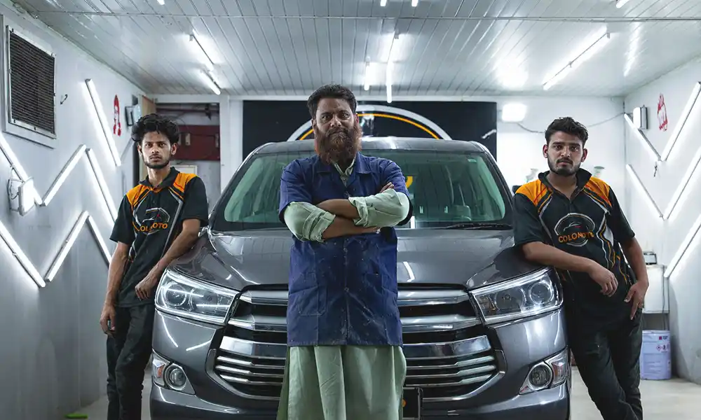 Book full body car painting at Colomoto Lucknow