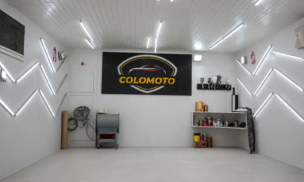 Colomoto full body car painting studio setup at Ahimamau Sultanpur Road